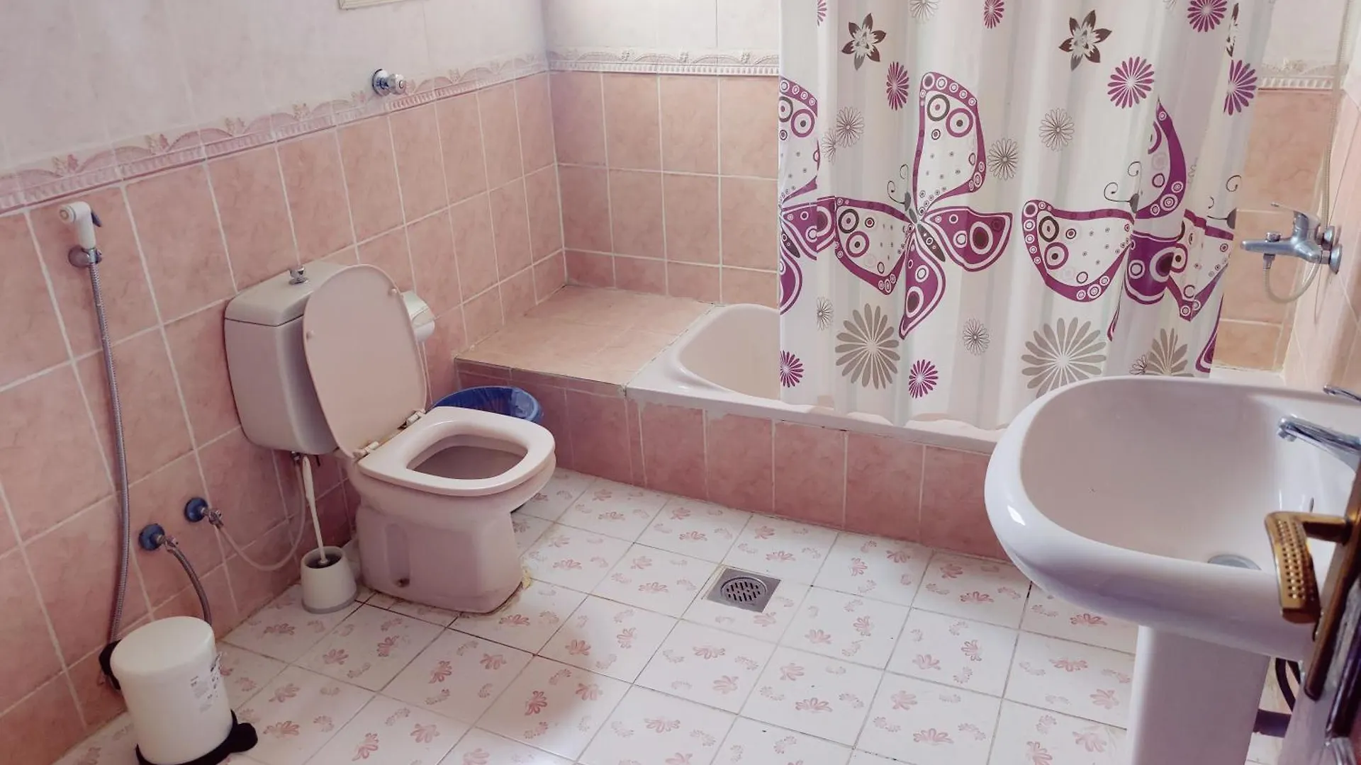 Fatih Hostel Medina