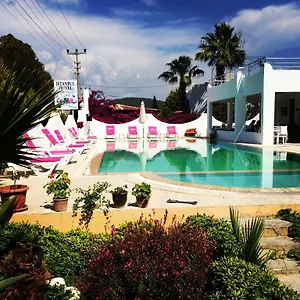 Cohiba Otel Göltürkbükü